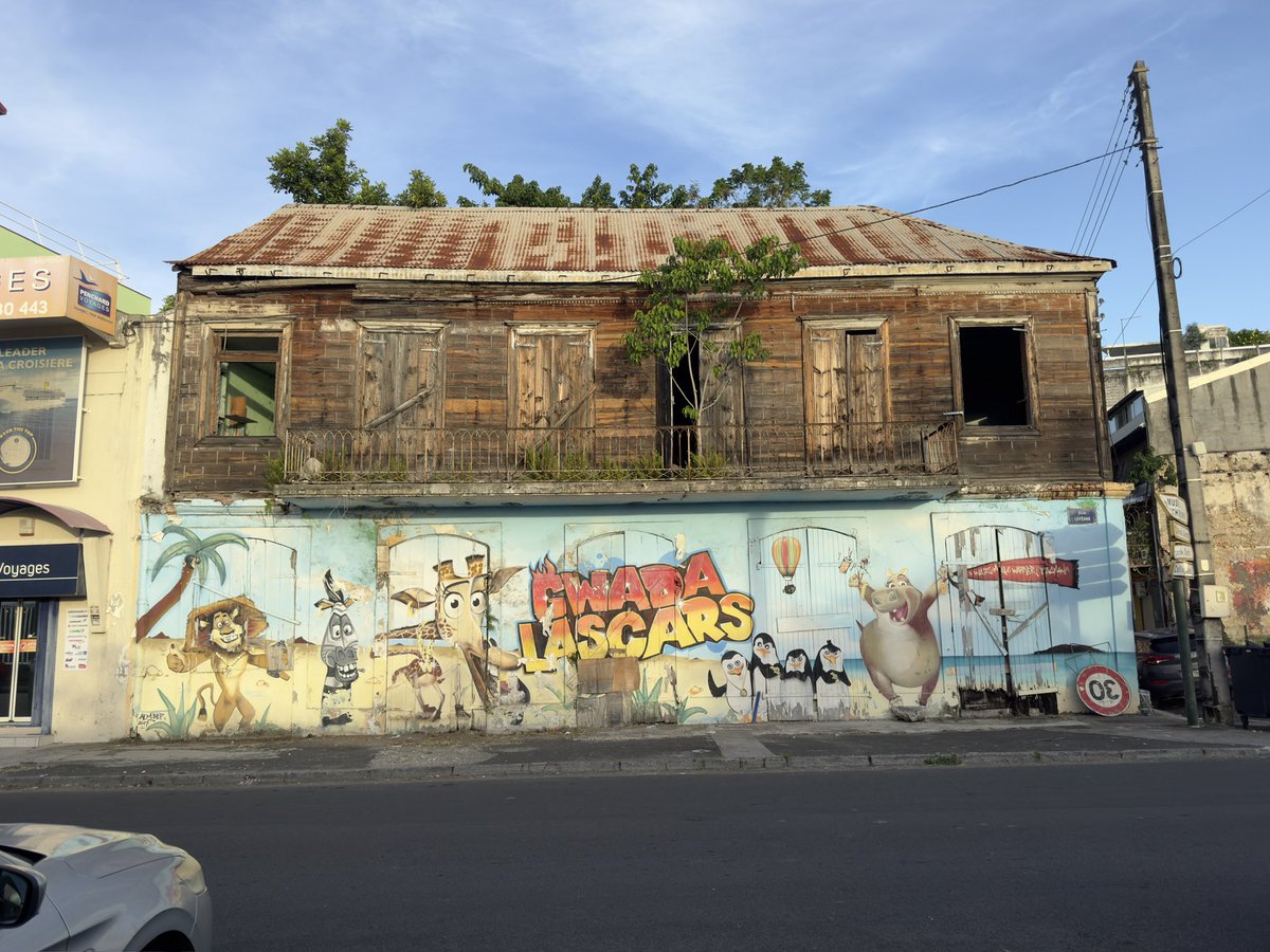 Vi$ionary tweet media