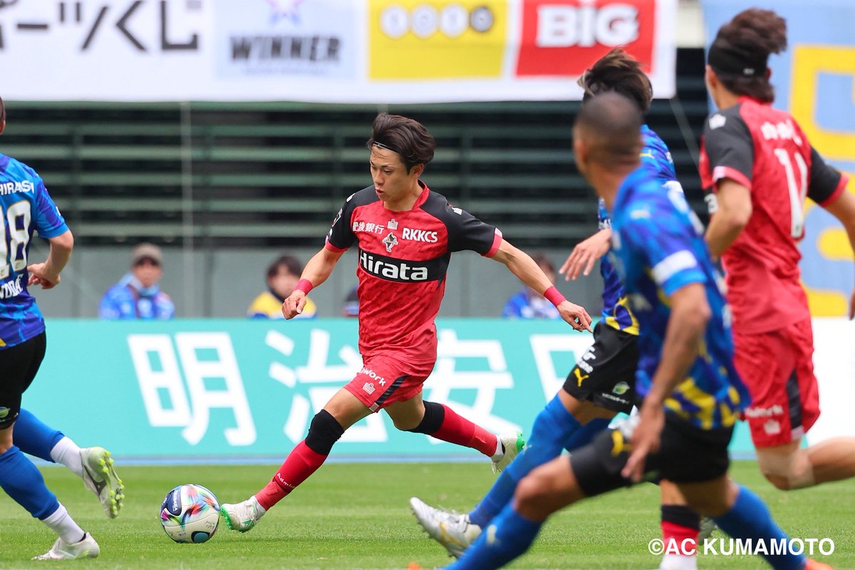 ロアッソ熊本　ピステ　L GOOOOAL!!!⚽ #ロアッソ熊本 2-0 #レイラック滋賀FC 後半27分 得点者