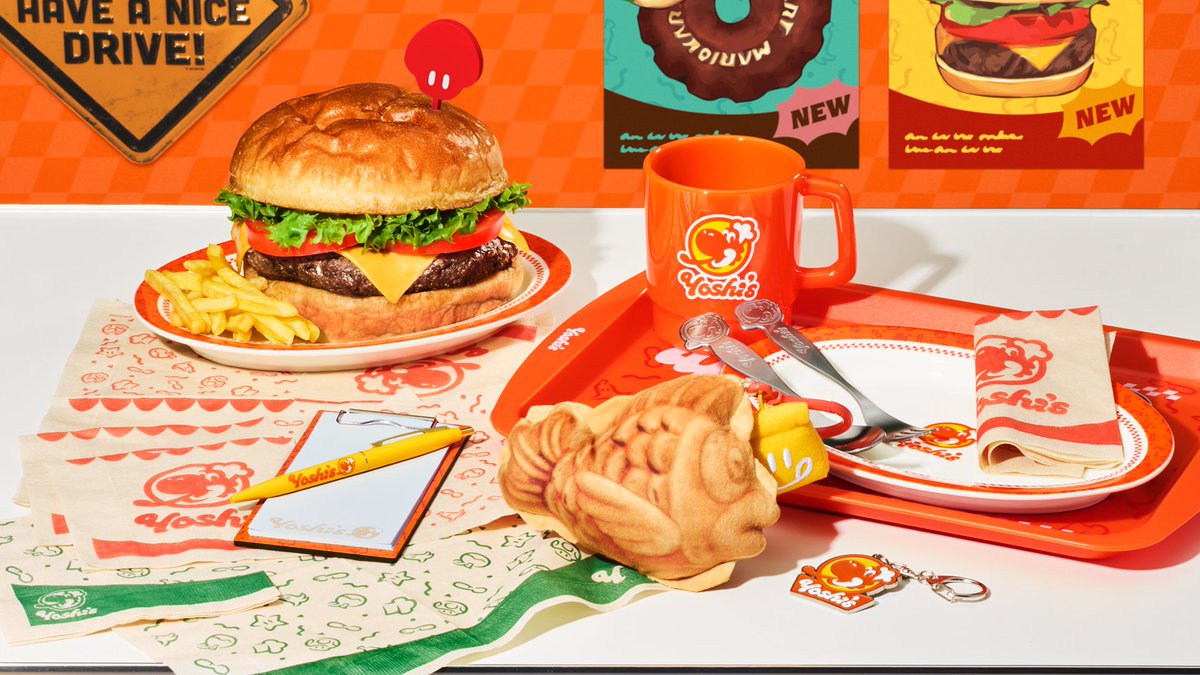 [新商品]『マリオカート ワールド』に登場するフードショップ「Yoshi's」をイメージしたグッズが勢ぞろい。おうちでダイナー気分を味わえます。#NintendoTOKYO/OSAKA/KYOTO/FUKUOKA と #マイニンテンドーストア で販売中。#マリオカートワールド
store-jp.nintendo.com/feature/featur…