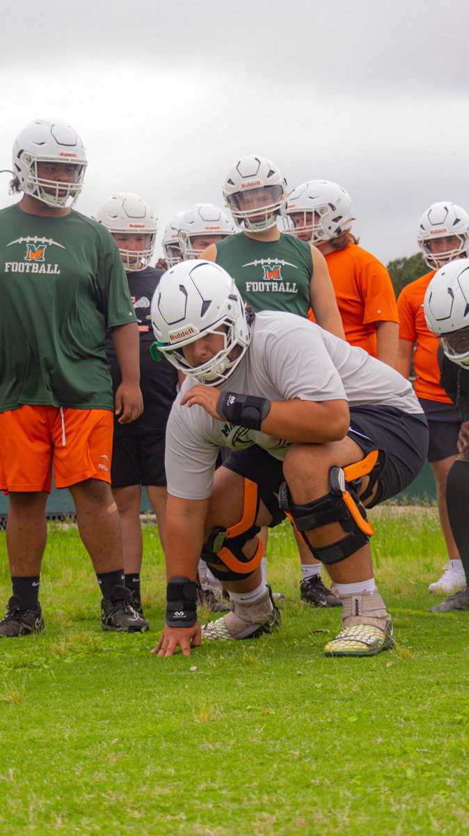 Wh3r3sj4y's tweet photo. Spring ball is up and going!!!! Excited for a new opportunity to sharpen my game with this new group!! 🐎🐎

@SandProBogey @CoachMaddi @BullockToby1 @Coach_MikeM @Mandarin_HS_FB @MHSsportszone https://t.co/g09bZvq7h3