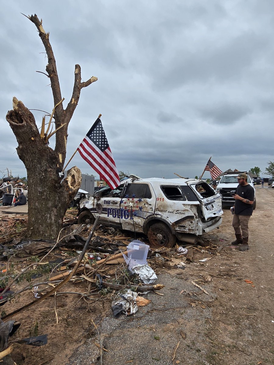 Oklahoma Tornadoes 🌪️ tweet media