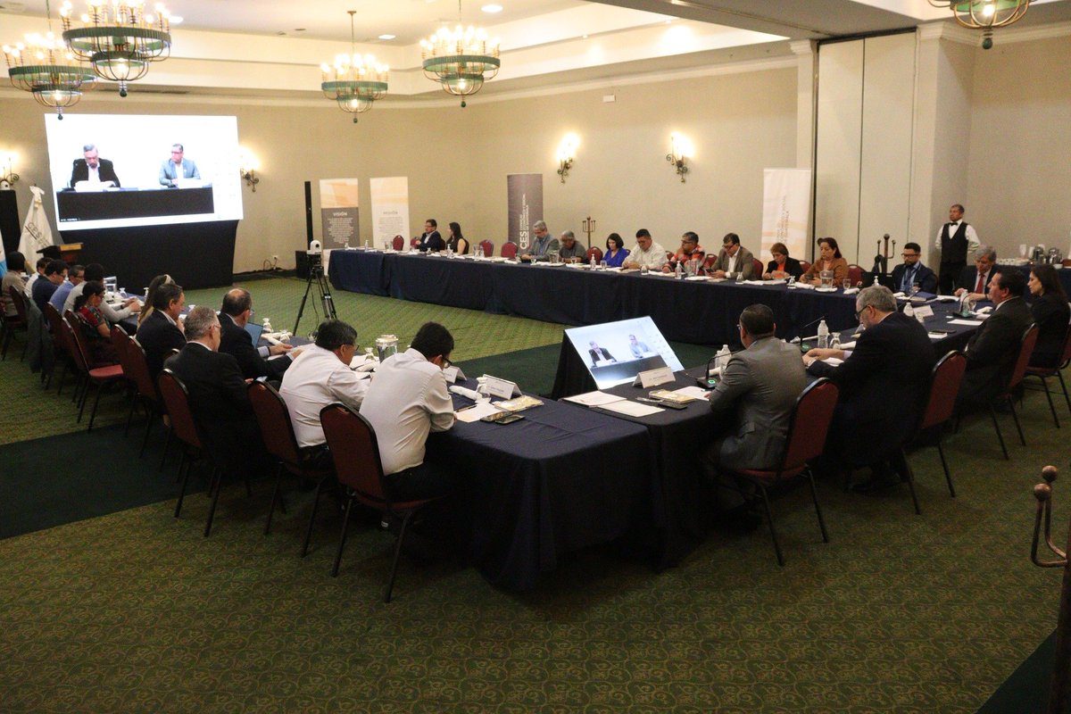 CES Guatemala tweet media