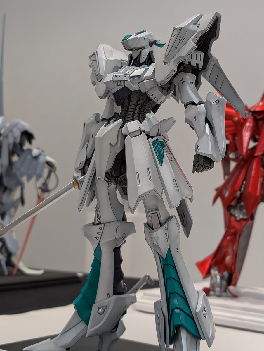 スパイダー tweet media