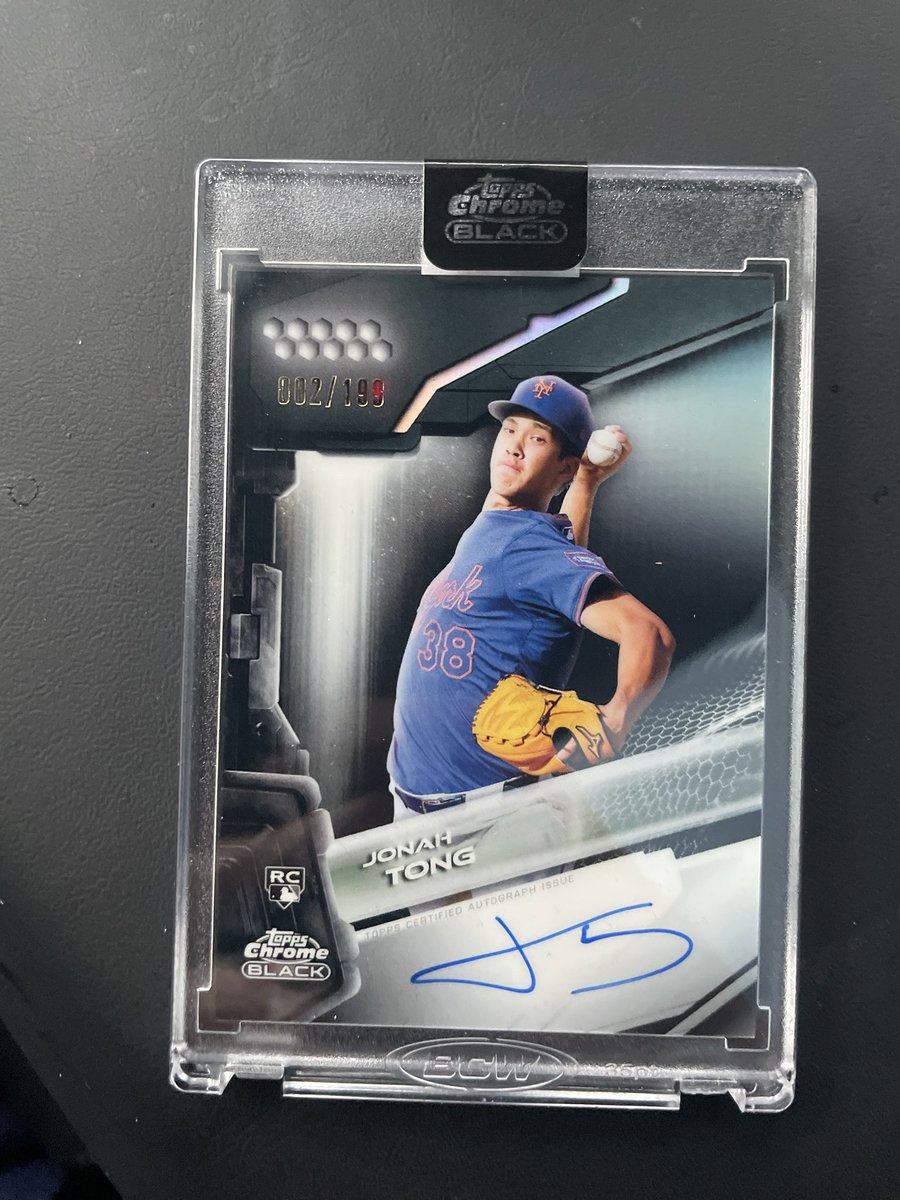 mikecollectscards tweet media