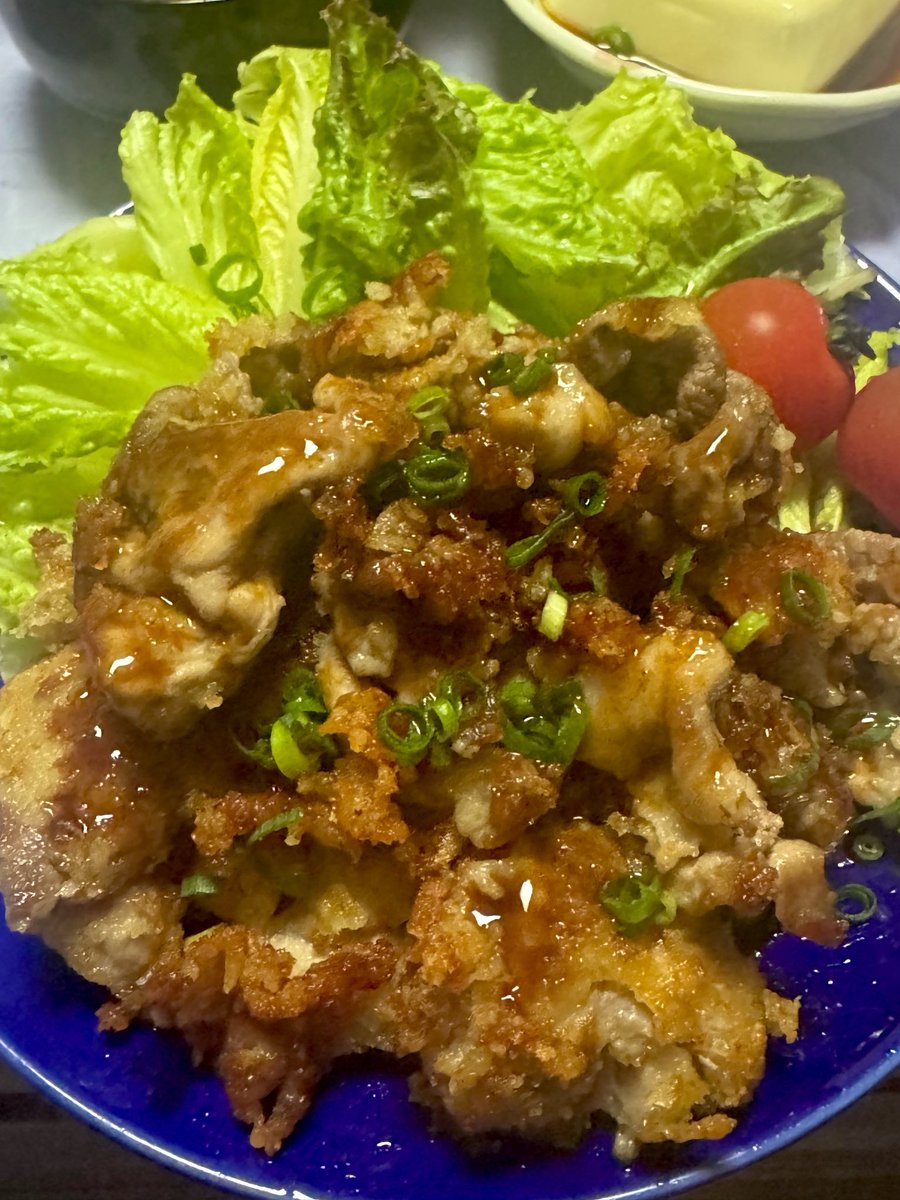 おはようございます☀️禁酒59日目🈲🍺
昨夜のお家🏠ご飯🍚は豚バラをパン粉に付けてフライパンで焼いたなんちゃってとんかつ風炒め🐷❤️ちゃんととんかつでした🤪ww

今日も朝からバタバタ💦
今日も一日頑張ります❣️