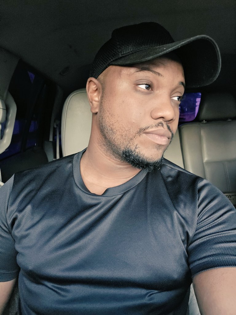 High Calorie Juliën ⚓🇨🇼 tweet media