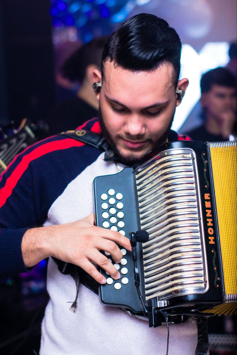 ivancrespopasso's tweet photo. Haciendo lo que más me gusta, haz sido demasiado bueno Dios, porque todo ha sido a tu tiempo y no en el mío🙏🏼✨. https://t.co/qrZAY03XKr