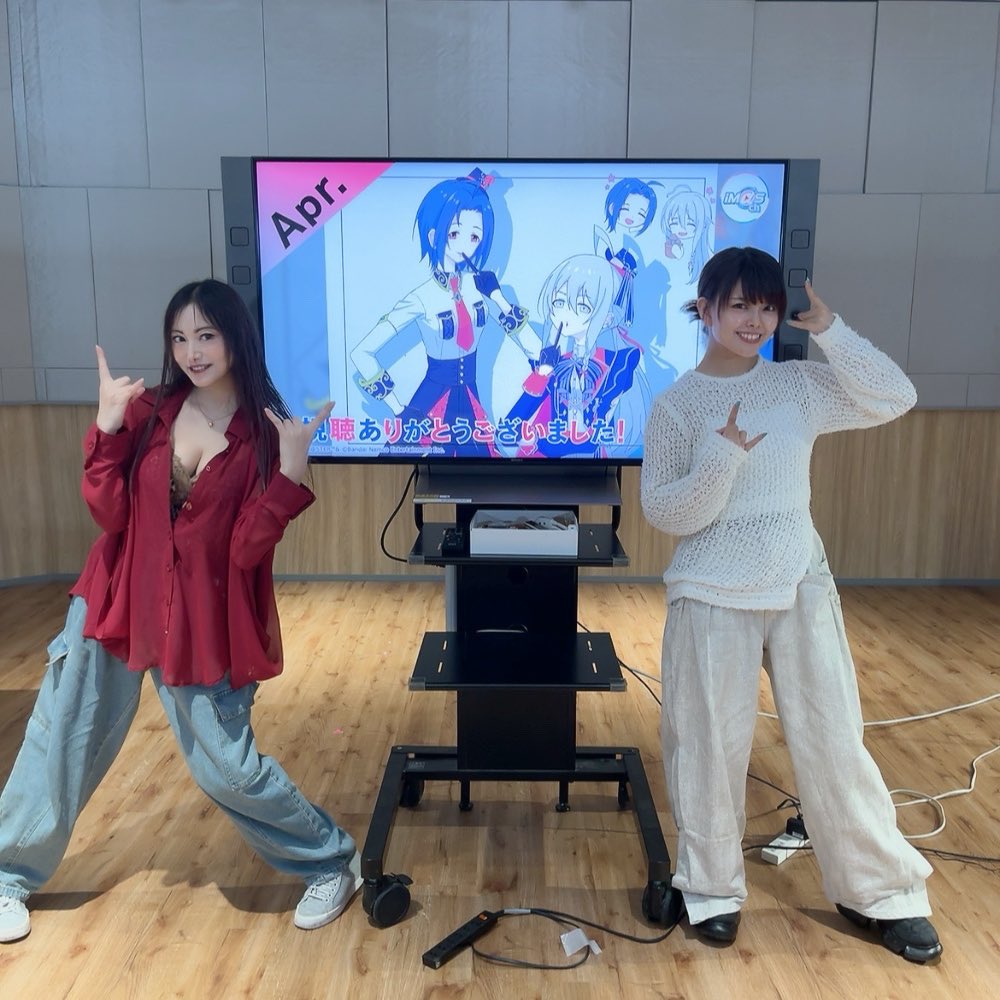 【公式】たかはし智秋 tweet media