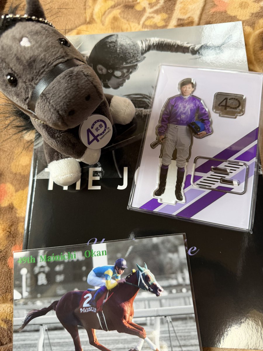 シャトル tweet media