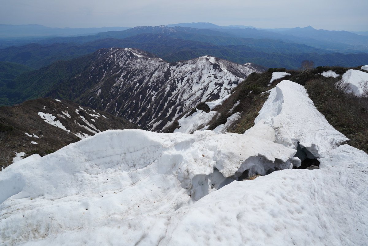 おふとんの中の挫屈 tweet media