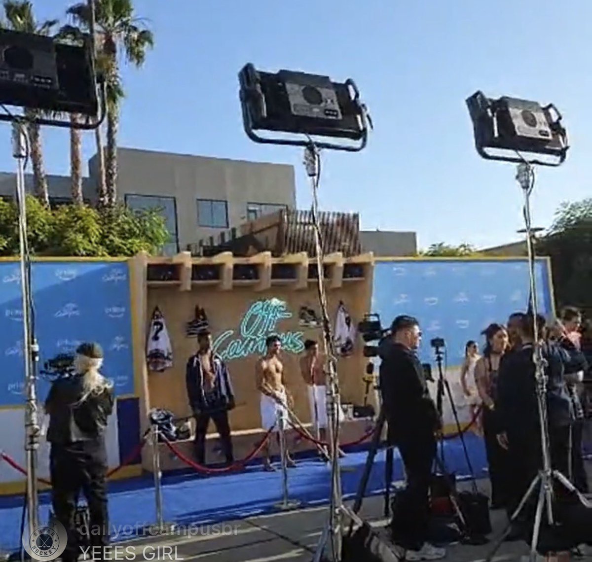 Ana🏒💜 tweet media