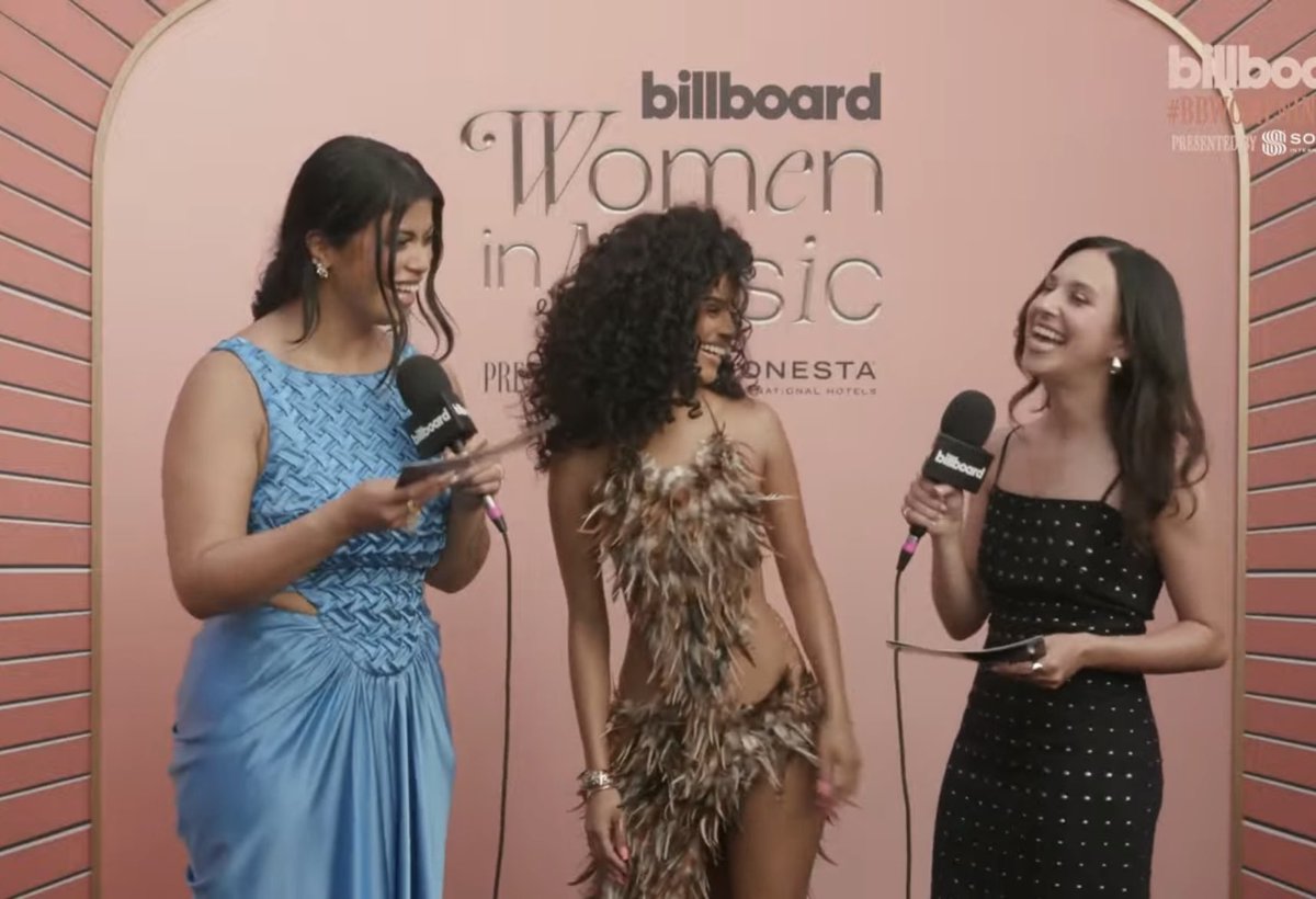 Emilia🔱💓 ↃC tweet media