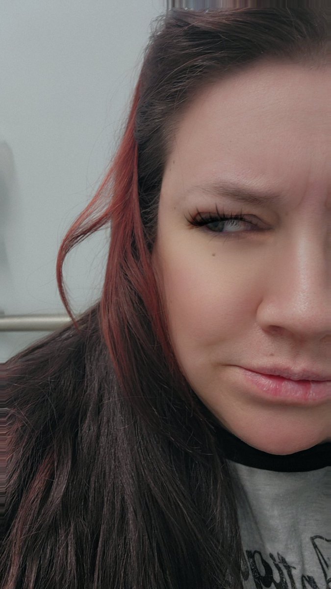 CurvyMidwestLady tweet media