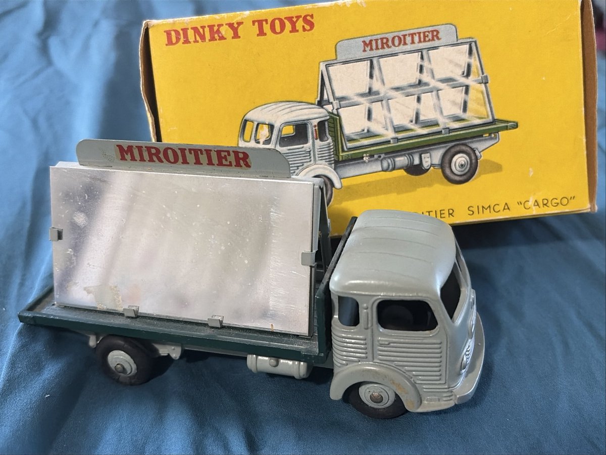 Check out Dinky Miroitier Simca Cargo Glazier Truck 33C diecast box Meccano Supertoys 1:55 ebay.us/m/VLxuId #eBay via <a href="/eBay/">eBay</a>
