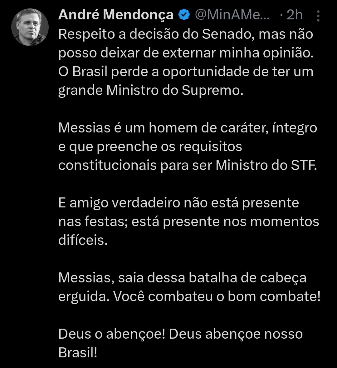Sla, as vezes acho que tô num universo paralelo ou o que eu vi não é o que eu vi ...