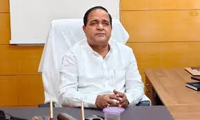 OrissaPOSTLive's tweet image. Food Supplies and Consumer Welfare Minister Krushna Chandra Patra has assured that the supply of domestic LPG across the state remains completely normal, while petrol and diesel stocks are sufficiently available to meet consumer demand.

#KrushnaChandraPatra #LPGSupply