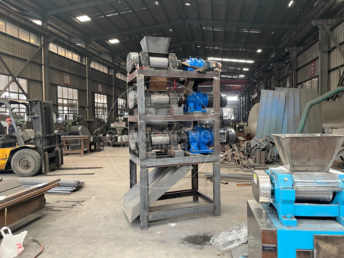 Double roller press granulator - custom model - three granulator heads in one granulator, used for granulation petroleum coke dust. Value Hotline +86-15638817660 (WhatsApp &amp; WeChat), Email: sales01@zzcxhi.com.