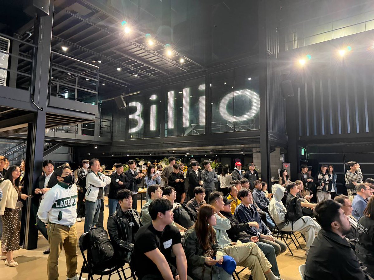 Andy_chiky's tweet photo. Tried to onboard a new creator today and the first snag wasn’t the wallet, it was figuring out their role in the rewards flow
Once @billions_ntwk saw my verified agent status, everything lined up fast and my drops started making sense
#gBillions https://t.co/s8LXAINnEE
