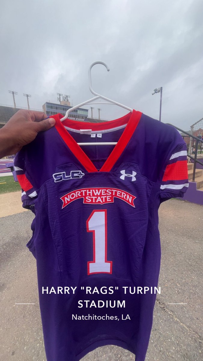 KGMT_1's tweet photo. After a great conversation with Coach McCorkle I am blessed to receive a offer from Northwestern state Football💜🧡 @Coach_Johnson28 @CoachErikThomas @coach_QTuck https://t.co/BDaGDS1Nm5