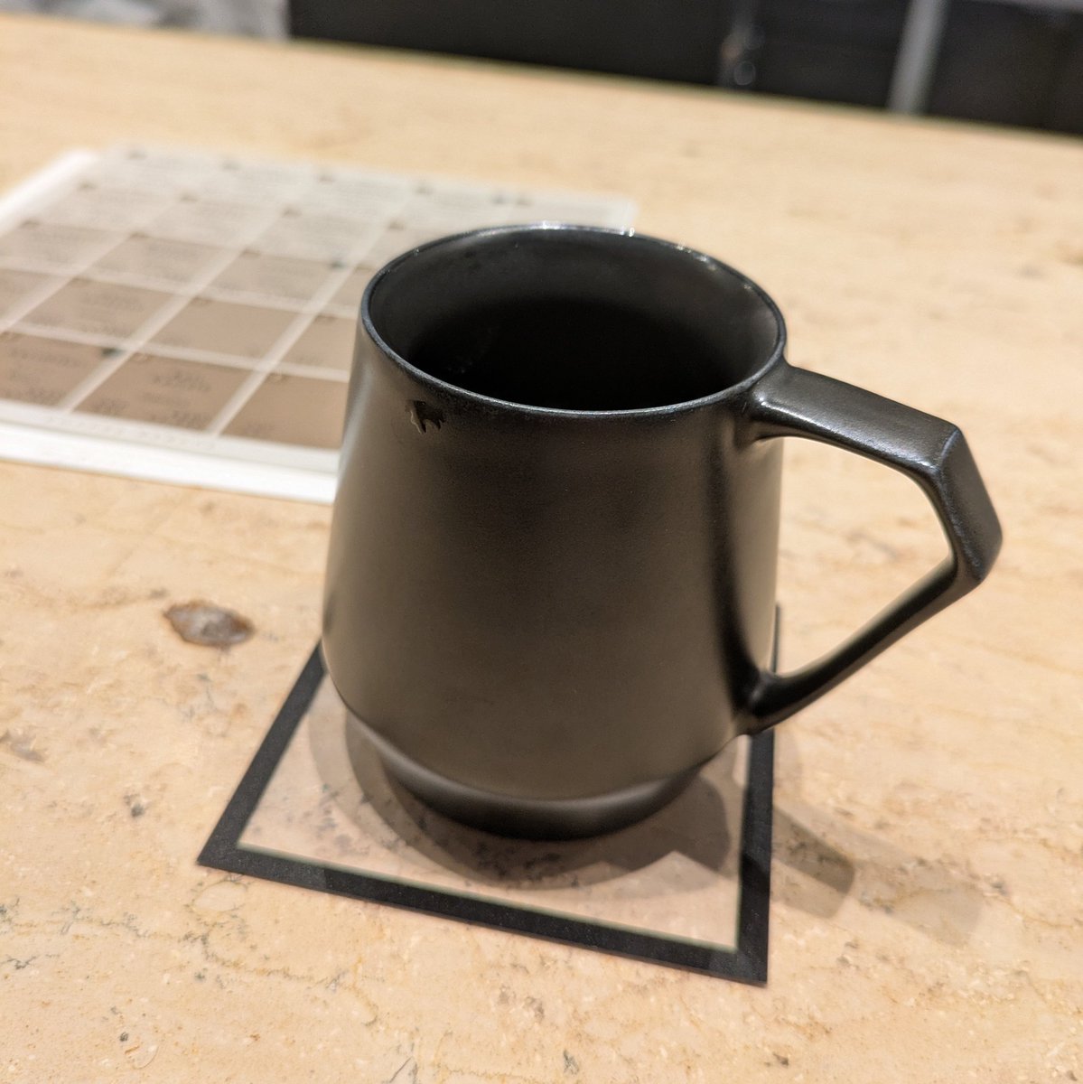 Lucas_tower86's tweet photo. 清澄白河のめちゃくちゃ美味いコーヒー飲んできた
深煎りのやつ飲んだんだけど、喉にまっすぐ届いてくる心地よい苦味に思わず舌鼓を打った
…という感想を店員に伝えたら分かってますね〜ってコメントしてもらえた、嬉しかったね https://t.co/CouTbAs6gr