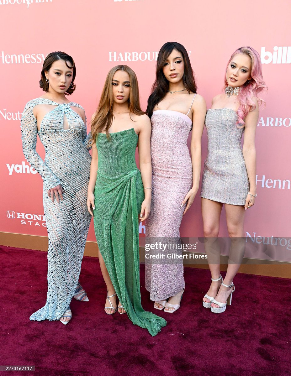 GIRLSET SOURCE tweet media