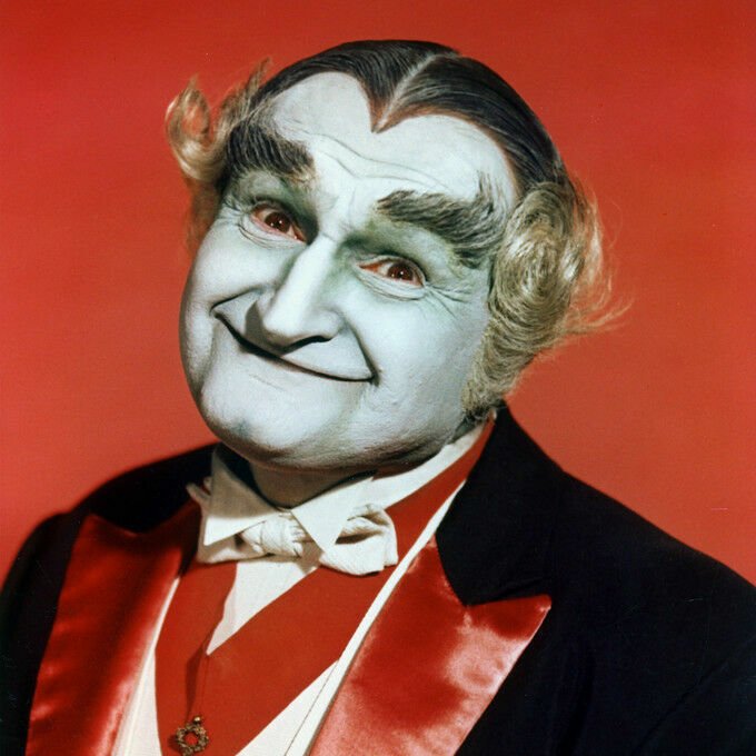 DrBuzz_Forensic's tweet image. Actor Al Lewis was #BornOnThisDay, April 30, 1923. Appeared in numerous films &amp;amp; TV but remembered for his role as "Grandpa", on TV's The Munsters (1964-'66). Passed in 2006 (age 82) from natural causes. Following cremation, his ashes were placed in his favorite cigar box. #RIP