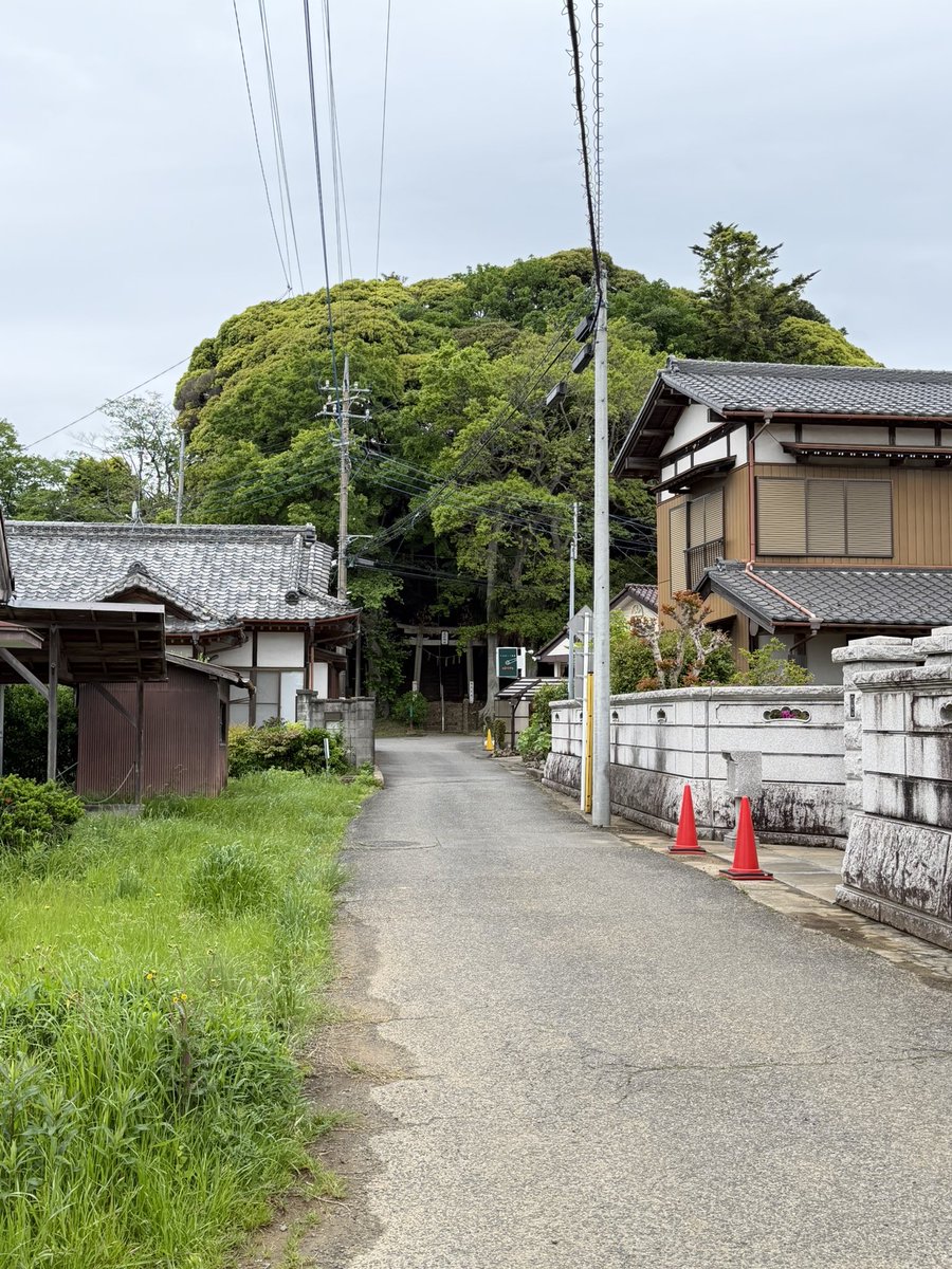 よんます（क्षण） tweet media