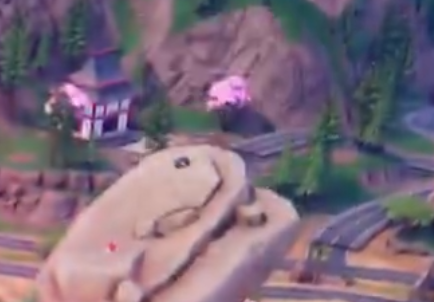 Loolo_WRLD's tweet image. In the new rivalry feature video, there is a temple/shrine that isn't on the map right now... 👀

#Fortnite (noticed by @AlignedEclipse)
