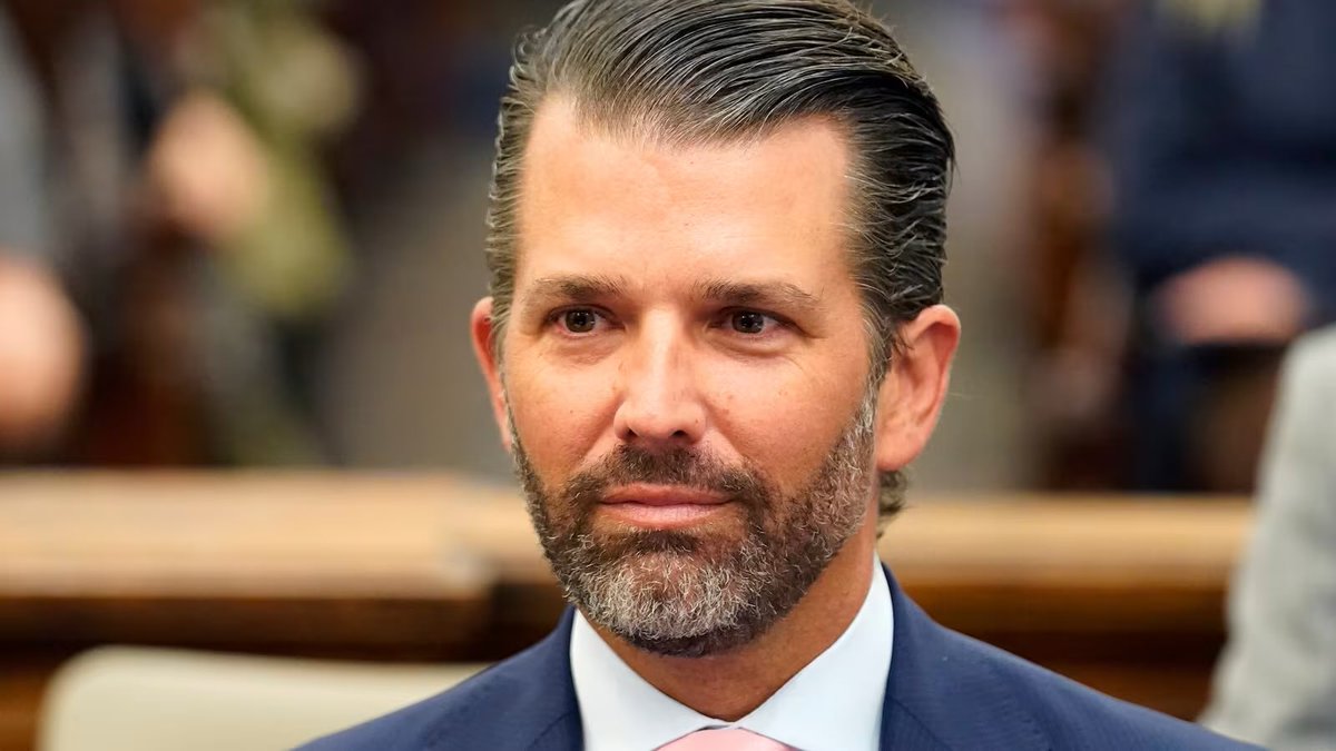 Republicans against Trump tweet media