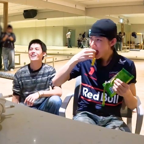 apple ࣪ 𓈒 ⭒ tweet media