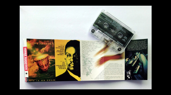 TWorldDesign's tweet image. Herbie Hancock "Dis Is Da Drum" CASSETTE • Mercury Records | Free Shipping ►tworlddesign.etsy.com/listing/430359… — #etsyshop #freeshipping #HerbieHancock #mercuryrecords #CassetteTape #1990s #jazz #musicgifts