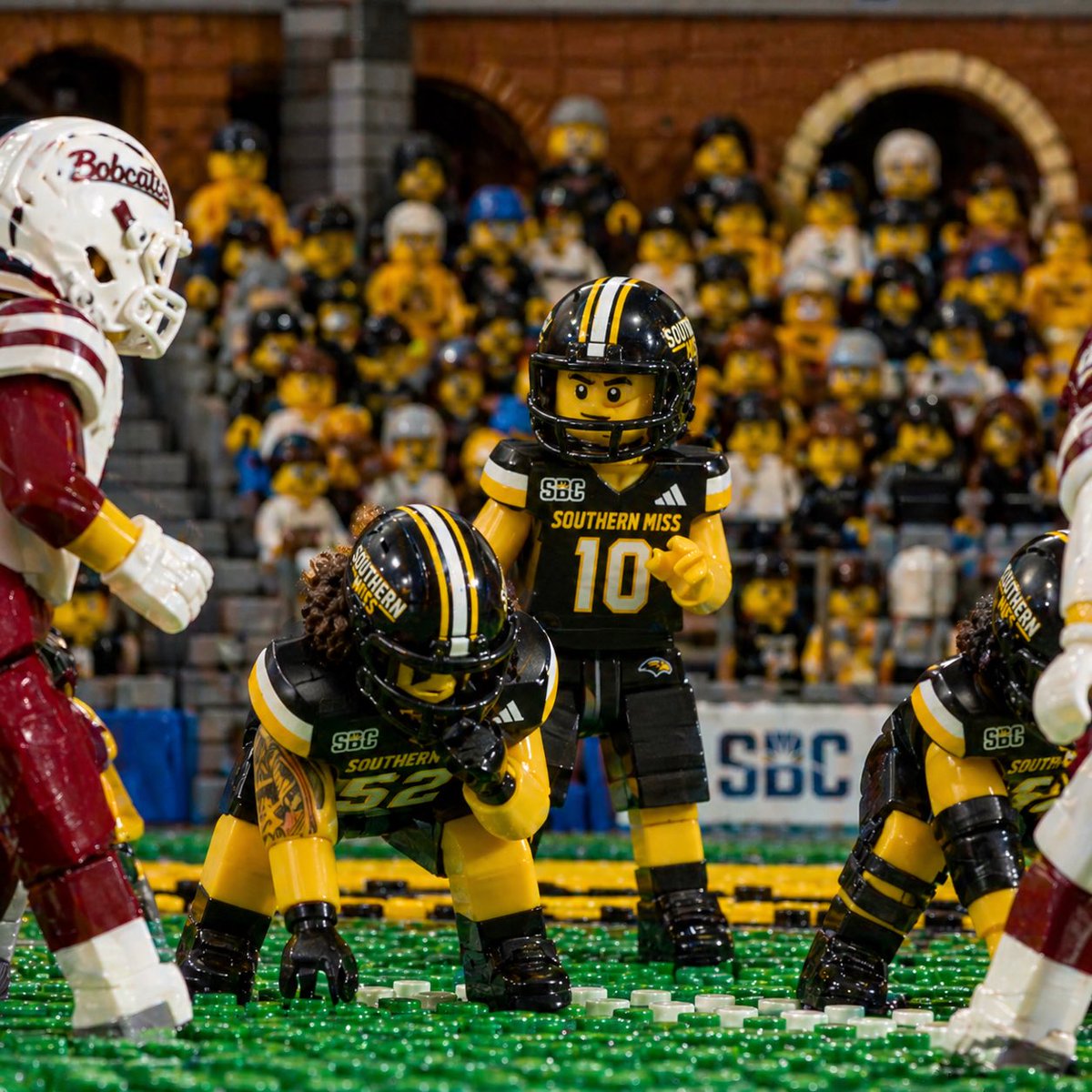 Sidelines Southern Miss tweet media