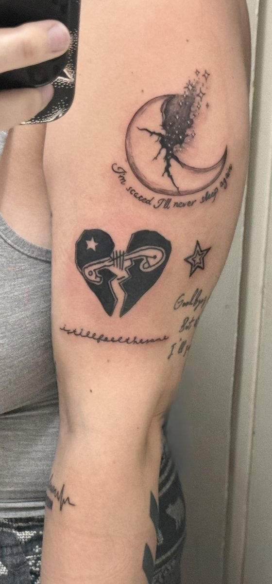 ˙⋆✮Tali’s🖤NOT OKAY🖤˙⋆✮ tweet media