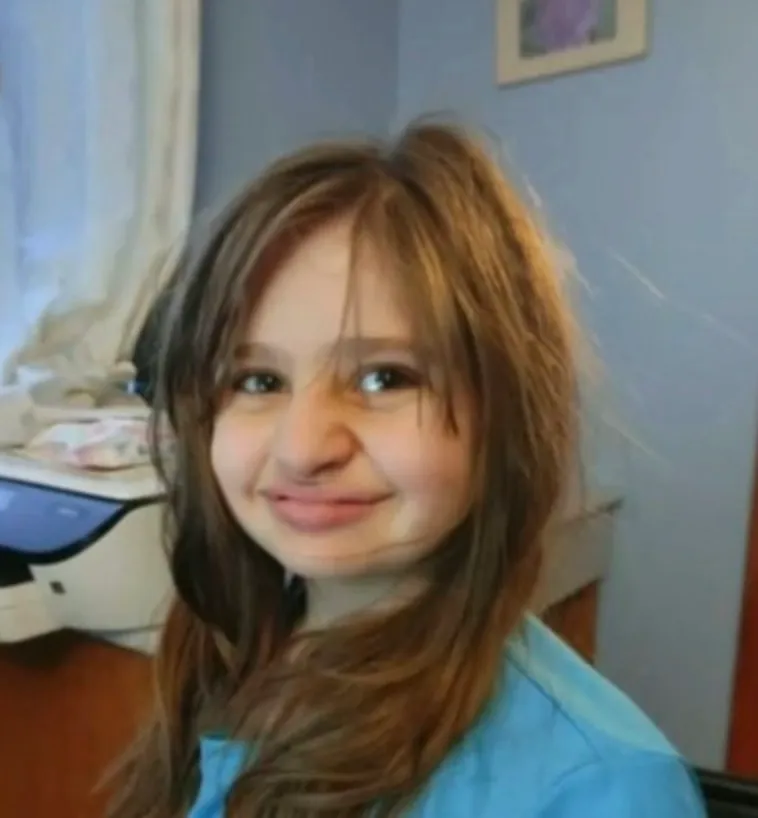 G R I F T Y tweet media