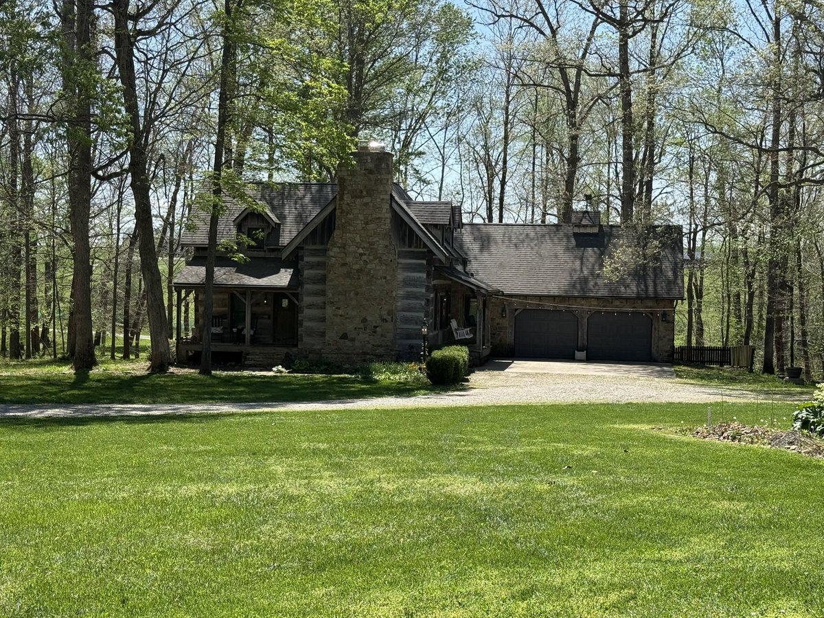 bdex75's tweet photo. @BigBoyVol Even just getting rid of sugar and limiting carbs helps.  I went from 260 to 230 in 6 months with virtually no more exercise than buying 10 acres and a cabin.  😂 https://t.co/iyYcYjDUj4