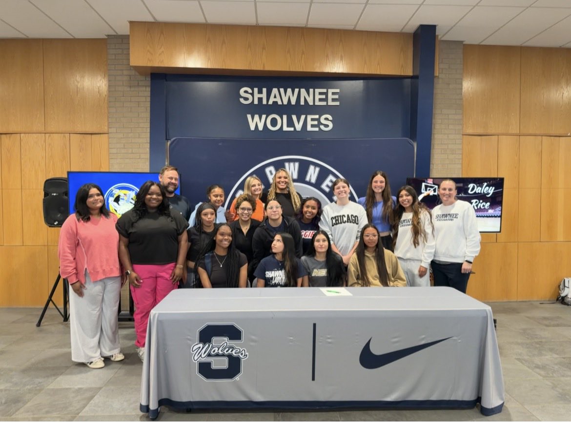 2026Rice's tweet photo. I want to thank everyone that came out today to support me with my signing to NEO today. I want to thank everyone that made this day possible especially my Dad,Mom,Sister,Kealan. Also Dana &amp; Kane Haumpy and the Thurman family for all you did to help my mom https://t.co/etxNZyQloe