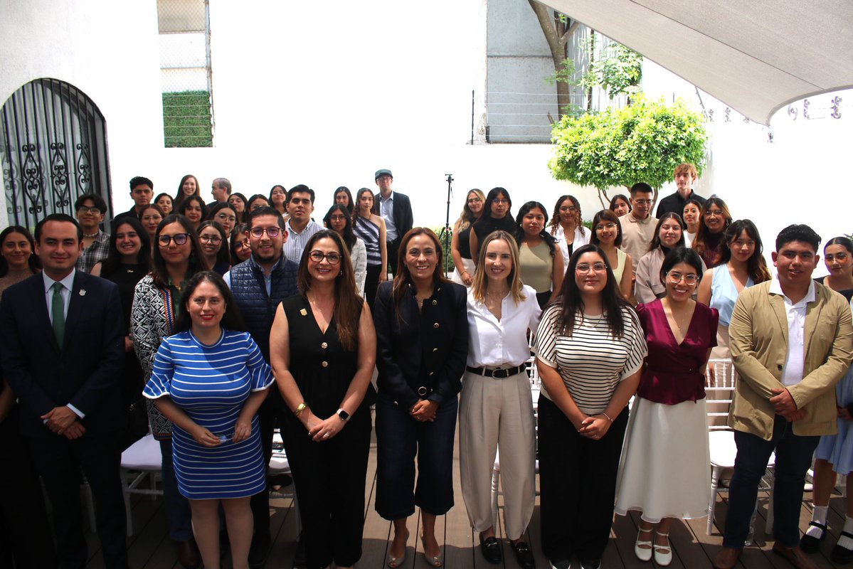 Representación de Nuevo León tweet media