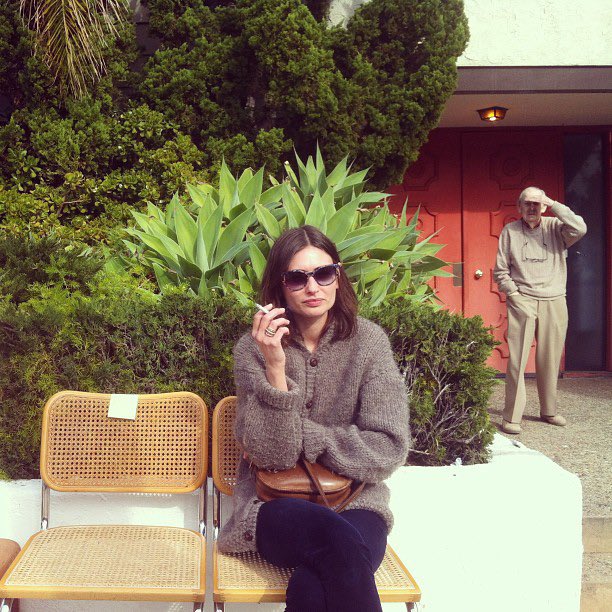 estela tweet media