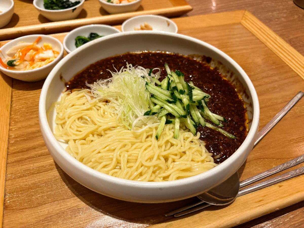 きのうたべた じゃじゃめん