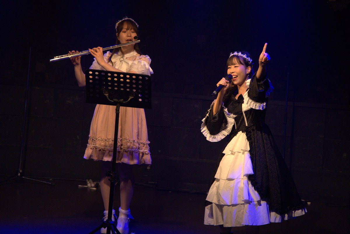 Artist202008's tweet photo. 春のキラニコ大作戦2😊

春の二子玉川
春の楽曲
うきうきする楽しいステージ🎤🎻🎷🪈

なんだか、もう懐かしく感じます🌸

GWはキラニコメンバーで数珠つなぎ配信🏃‍♂️🏃‍♂️
一緒に楽しみましょう💖😊

GWキラニコときめき数珠つなぎ🎏❤️

2026.5.4（月・祝）
9:00〜21:00
SHOWROOM 各ルーム

#数珠繋ぎ2026 https://t.co/gBWS371UN1