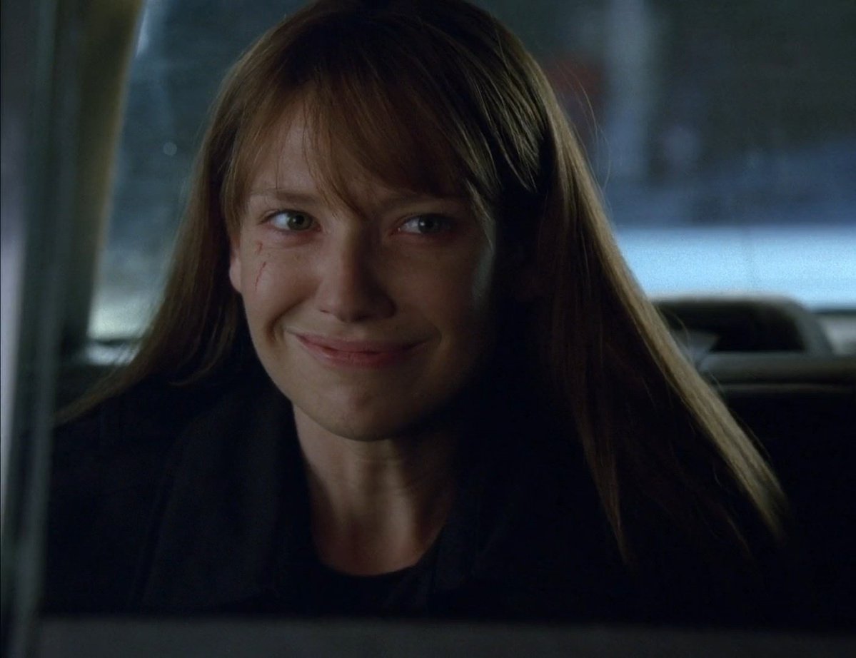 michlastone's tweet image. she’s 5 seconds old 😭  #Fringe