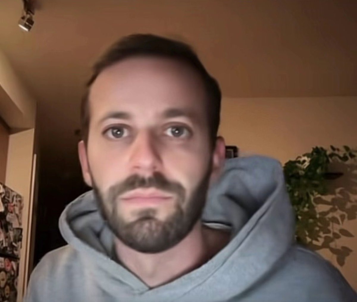 apollo ⚰️🚯 tweet media