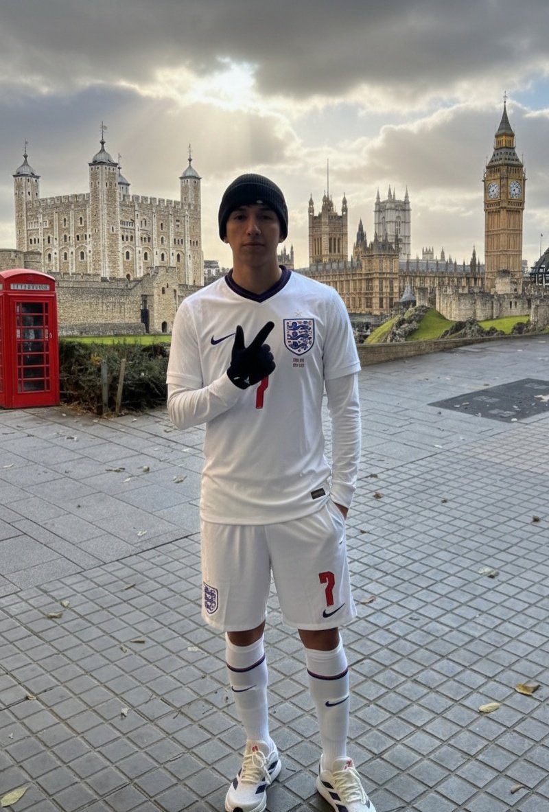 Elchantyy⚡️🚗 tweet media