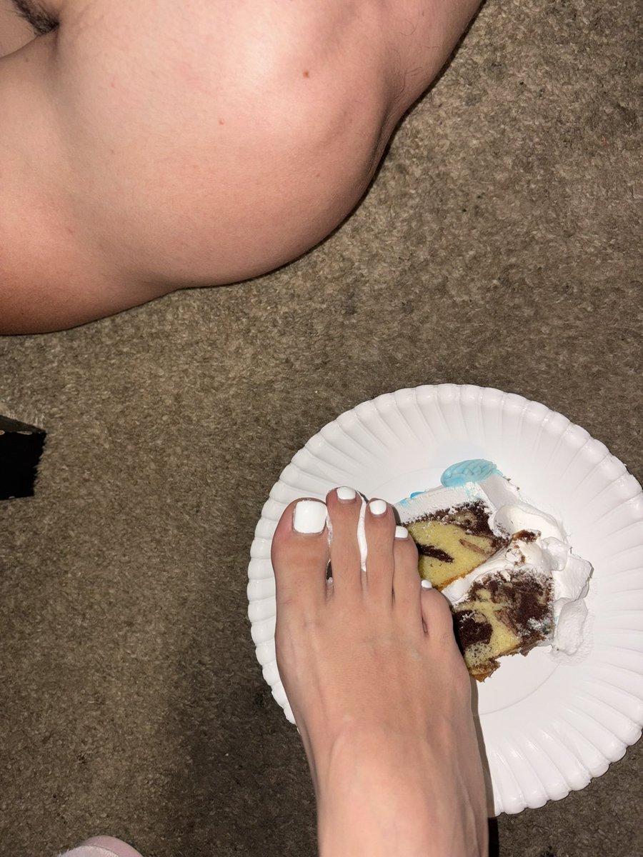 sυmmᥱr 𝜗𝜚 Bday April 27th tweet media