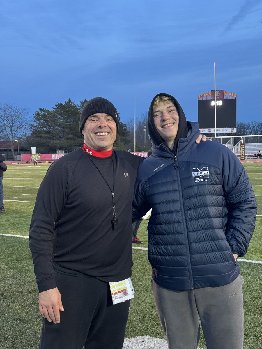 DKryscynski_76's tweet image. After a great Spring visit and phone call with @CoachDrewBurton I am honored to recieve an official offer from the Four time National Champions @FerrisFootball! 
@CoachAnnese @TRAVIS44MIRACLE 
 #Dawgs #AGTG
@WinUpFrontFB @mville_vikings @PrepRedzoneMI @MIexposure @MichFBFrenzy