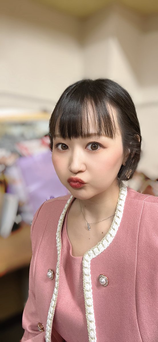 🧸おはよぉ🤍
#さちもに 

衣装公開✨
課のアイドル役です🥰

今日も素敵な1日を……♡ˊᵕˋ )( ˊᵕˋ♡

行ってきまーす😊