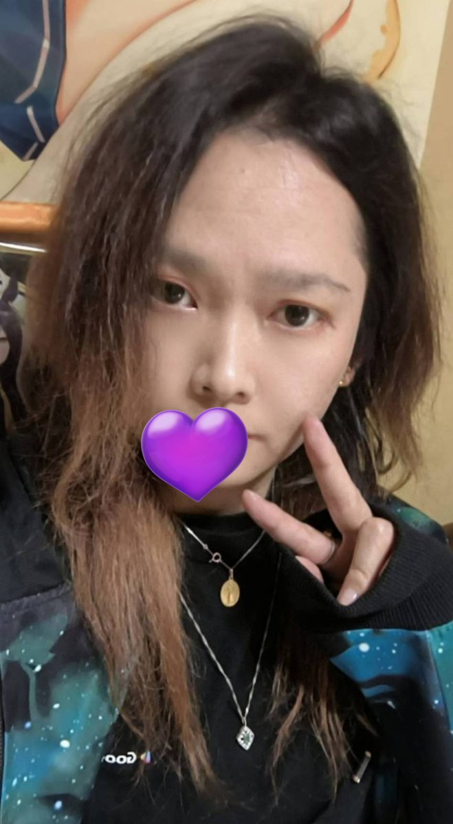 なな🍙 tweet media