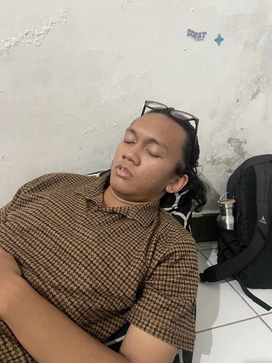iwang tweet media