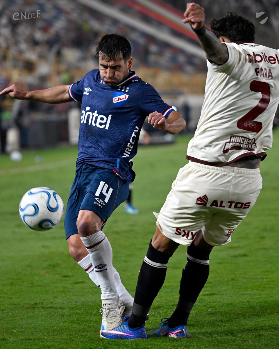 Nacional's tweet image. ⏱ Pasamos los 15’ de juego en el Estadio Monumental “U” Marathon

Universitario  0️⃣ - 1️⃣ #Nacional  

#JuegaNacional | @Libertadores