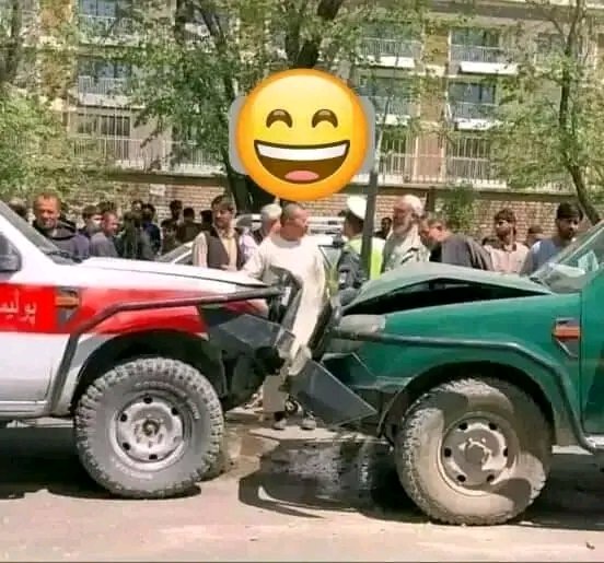 راشئ  واچوئ جواب🔺
اوی باید سړی چاته زنګ ووهي؟